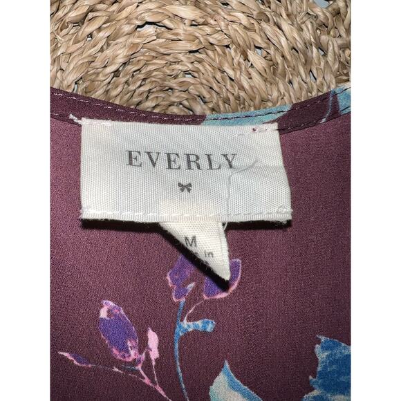 Everly Size Med Purple Floral Midi V-Neck Wrap Dress Short Sleeve Mid Calf - Picture 4 of 8